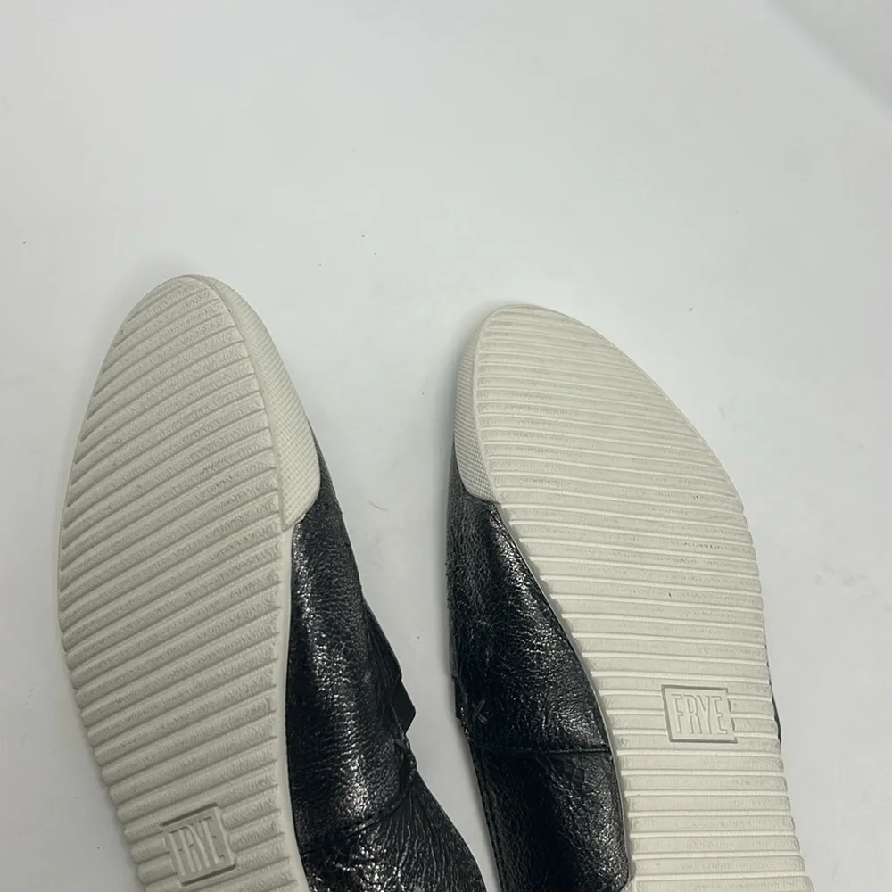 Frye Melanie Metallic Slip-On Sneakers Size 10 Excellent Condition